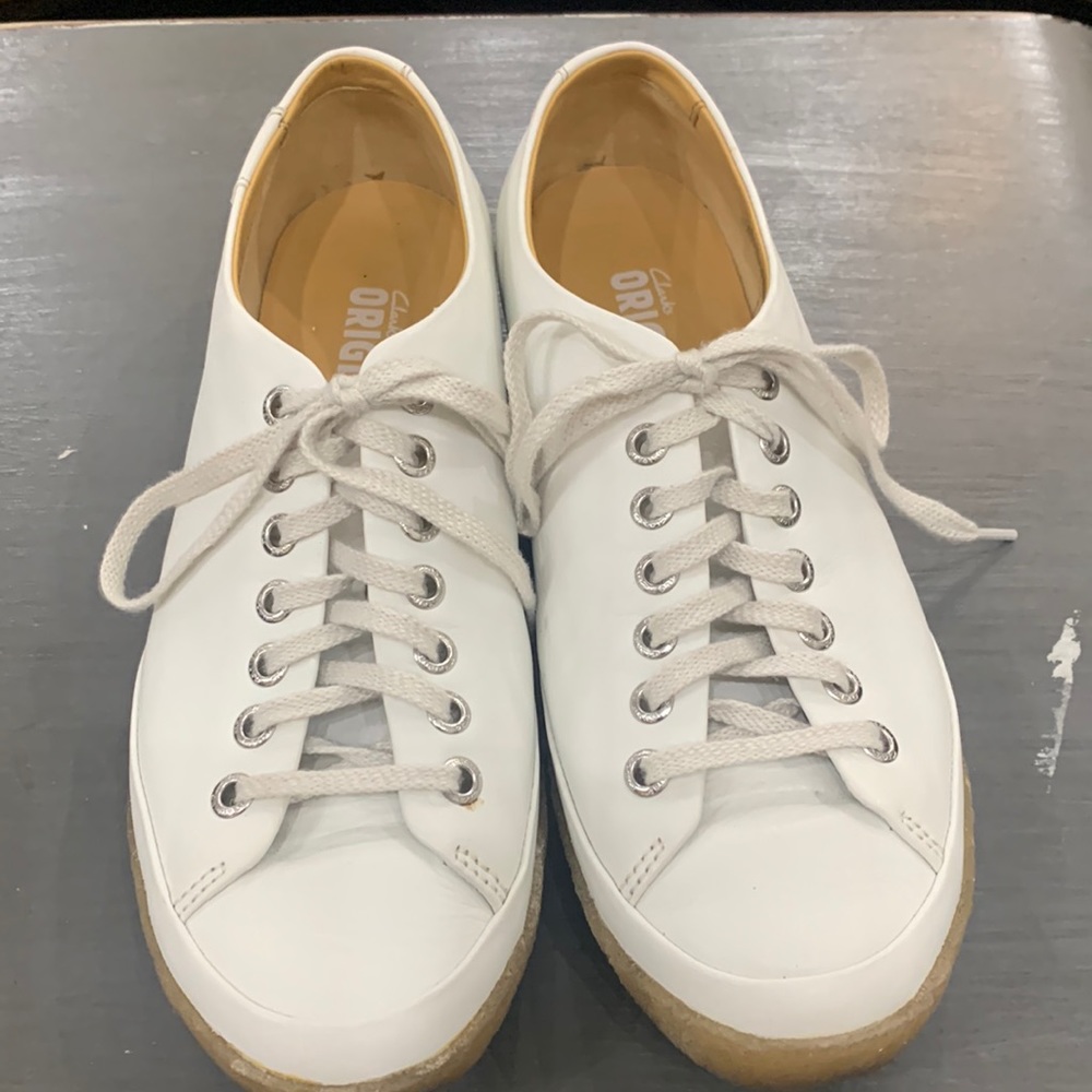 Clarks Originals crepe sole sneaker